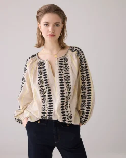 Fashion Bohemian top with embroidery Oberteile & T-shirts