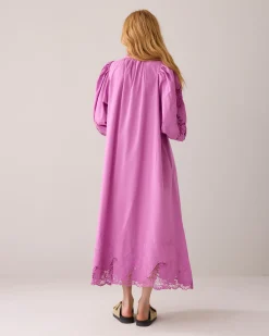 Online Feminin dress with embroidery Kleider