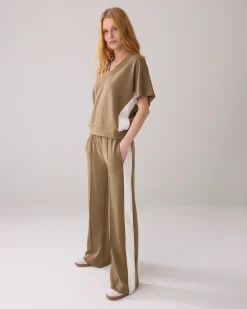 Discount Scuba top with V-neck Pullover & Westen