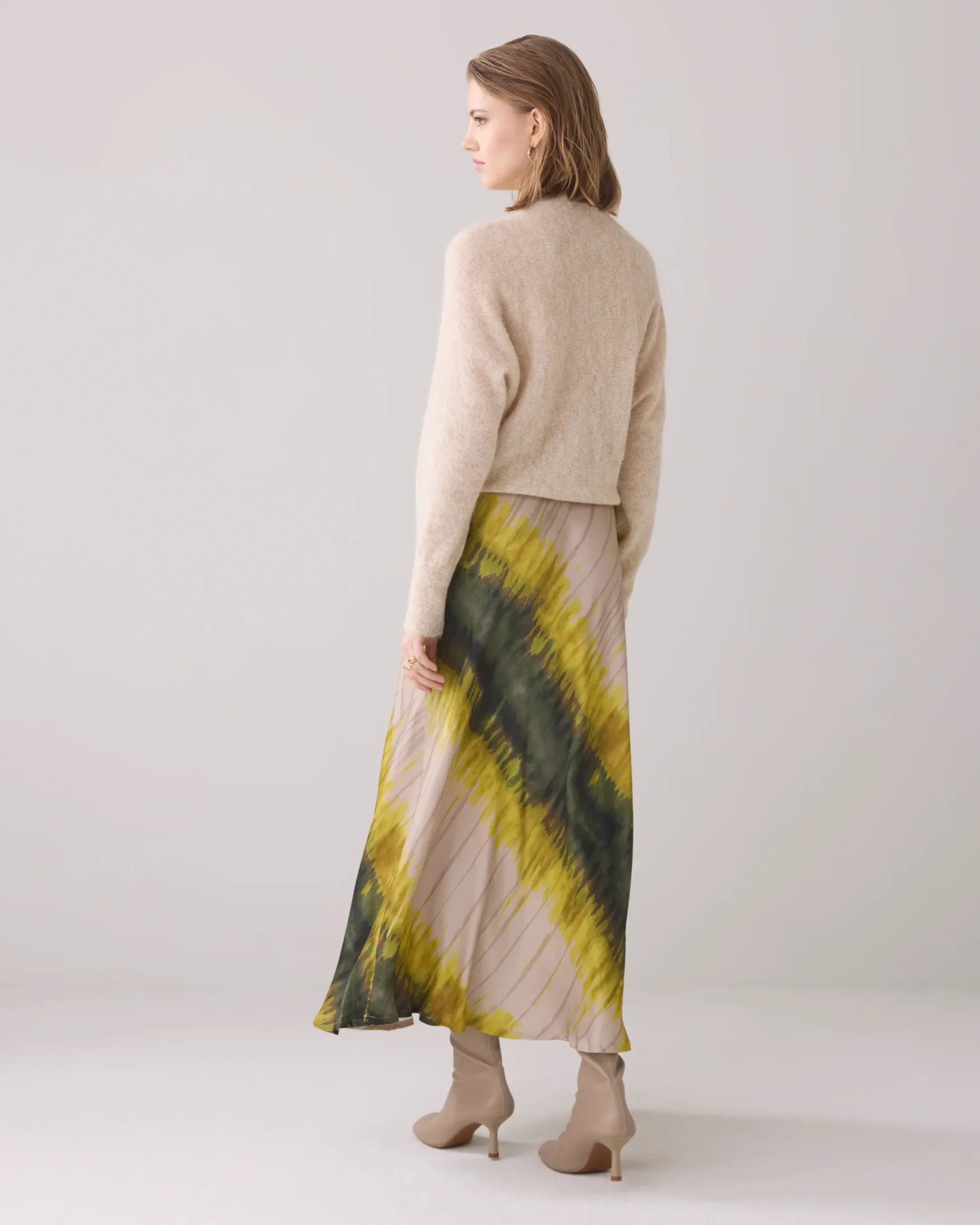 Outlet Shiny skirt made of Ecovero fabric Röcke