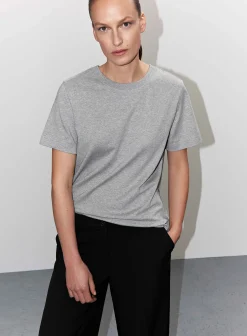 New Short-sleeved top Basics|T-shirts