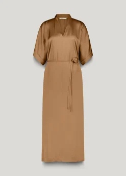 Sale Straight-fit dress with belt Kleider