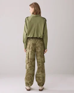 Fashion Trousers with camouflage print Hosen & Jumpsuits